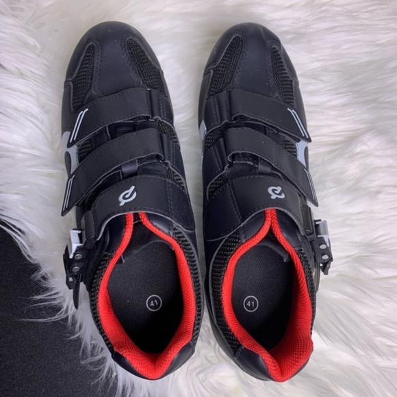 Peloton Cycling Shoes - Picture 3 of 5